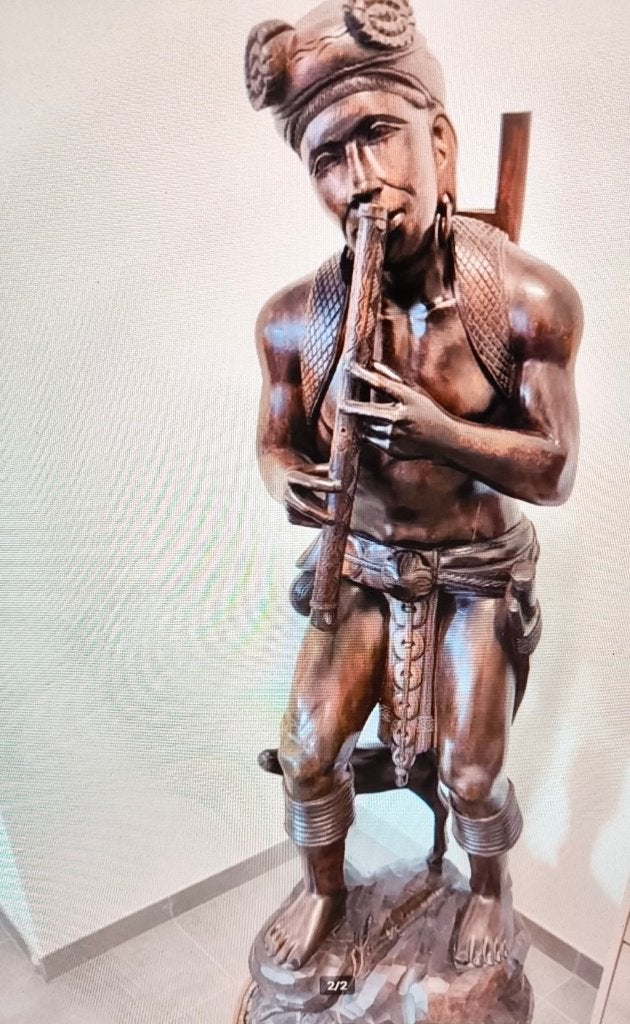 Statue en bois sculptée à la main Igorot Joueur de flûte, Antiquités & Art, Art | Sculptures & Bois, Statue, Bois, 1 mètre - 2 mètres