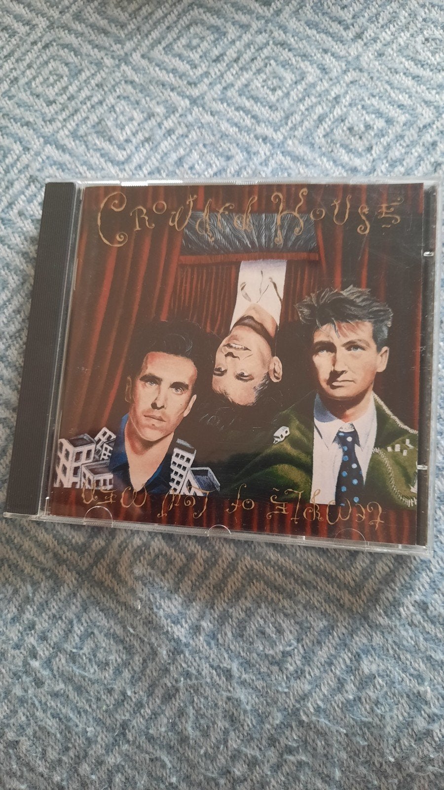 CD CROWDED HOUSE Temple of low men, Enlèvement ou Envoi, 1980 - 1989, Comme neuf