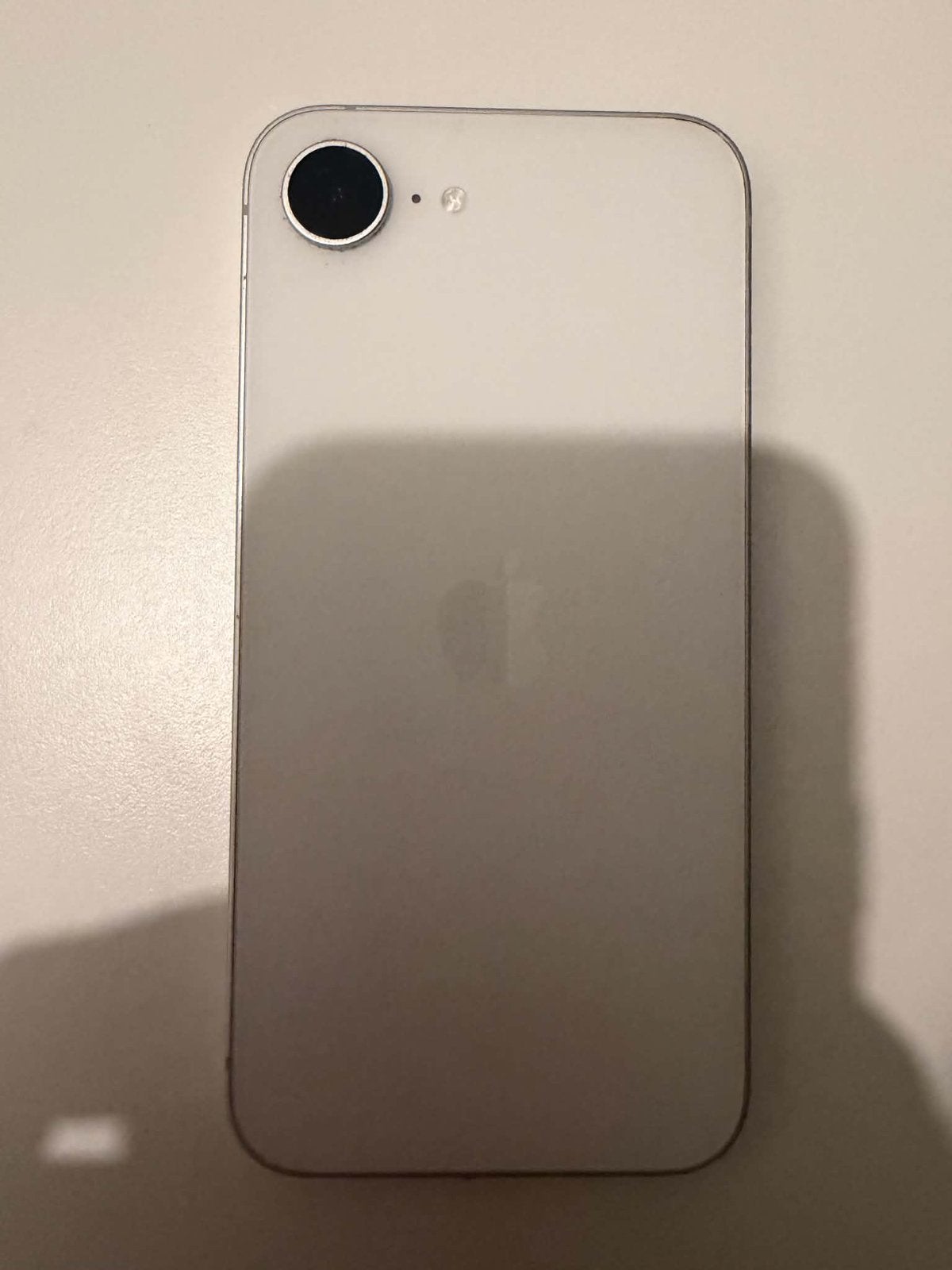 Iphone 16 e, Telecommunicatie, Ophalen, Zo goed als nieuw, IPhone 16