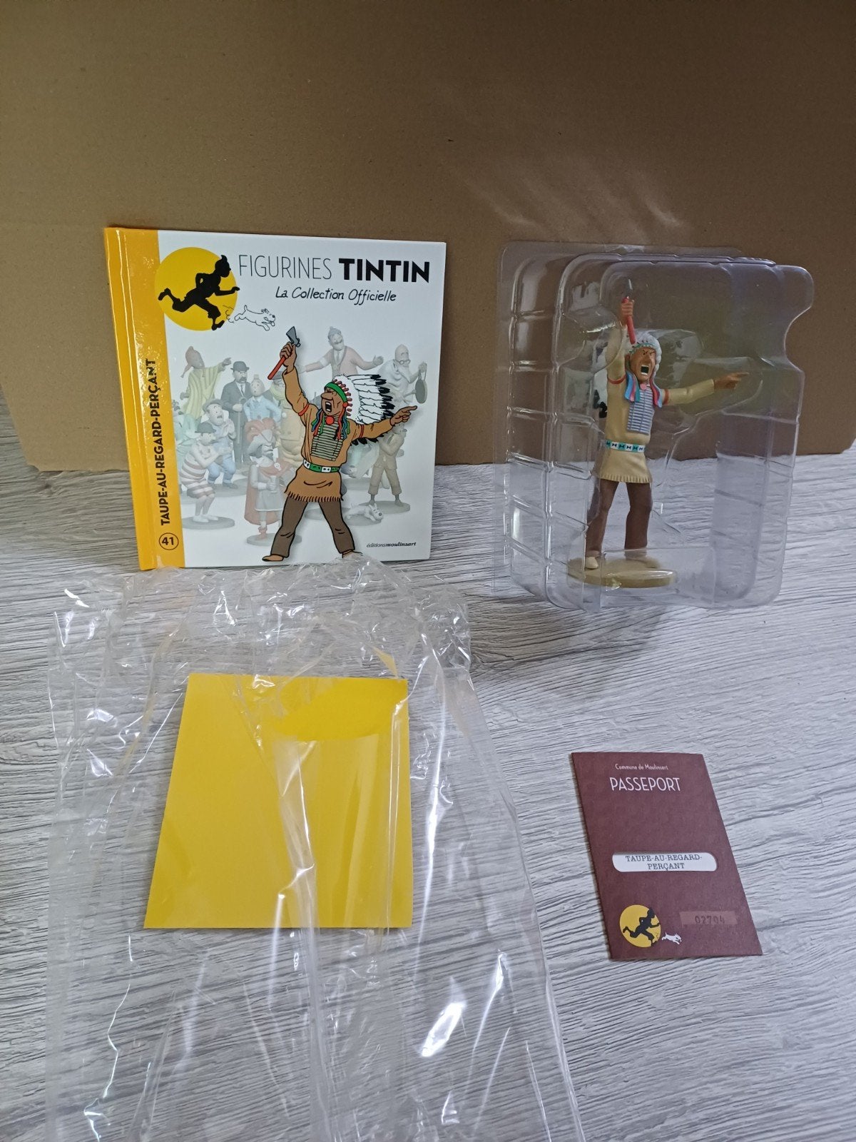 Figurine Taupe au Regard Perçant 41 Tintin, Enlèvement ou Envoi, Tintin, Comme neuf, Statue ou Figurine