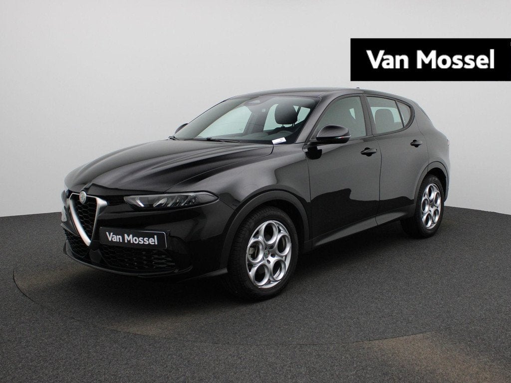 Alfa Romeo Tonale 1.6 130 DS TI FWD, Auto's, Stof, Gebruikt, Zwart, 5 deurs