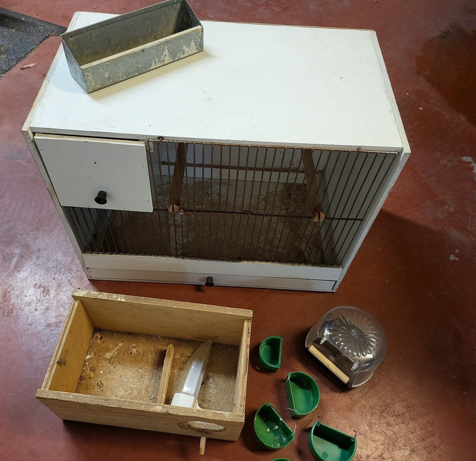 Cage à oiseaux + accessoires, Animaux & Accessoires, Oiseaux | Cages & Volières, Enlèvement ou Envoi, Cage à oiseaux