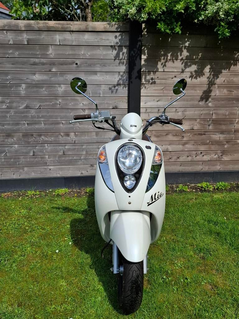 Sym Mio 50 te koop, Fietsen en Brommers, 49 cc, Benzine, Ophalen, Mio