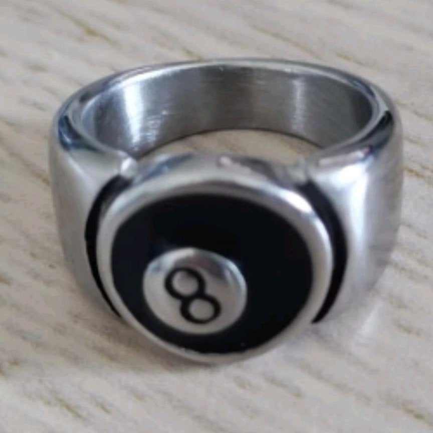 nieuwe onegdragen 8 ball ring vintage stijl ringmaat 11, Handtassen en Accessoires, Ringen, IJzer of Staal, Zwart, Nieuw, Ophalen of Verzenden
