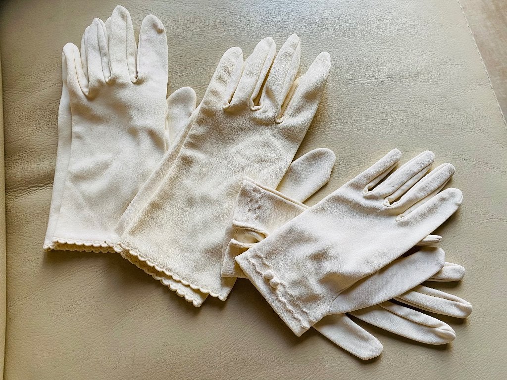 Lot de 3 paires de gants pour petite fille (cérémonie), Enlèvement ou Envoi, Cérémonie, Utilisé, Fille