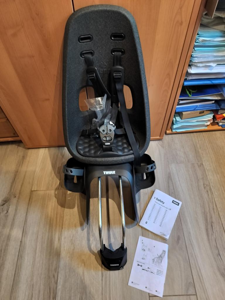 Fietsstoeltje thule, Fietsen en Brommers, Fietsaccessoires | Fietsstoeltjes, Ophalen