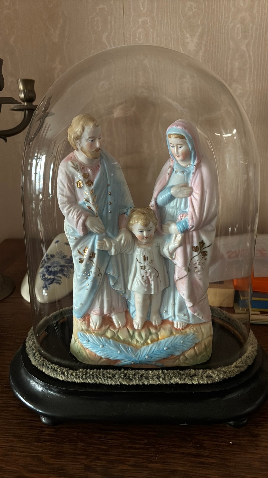 Beeld heilige familie, Ophalen