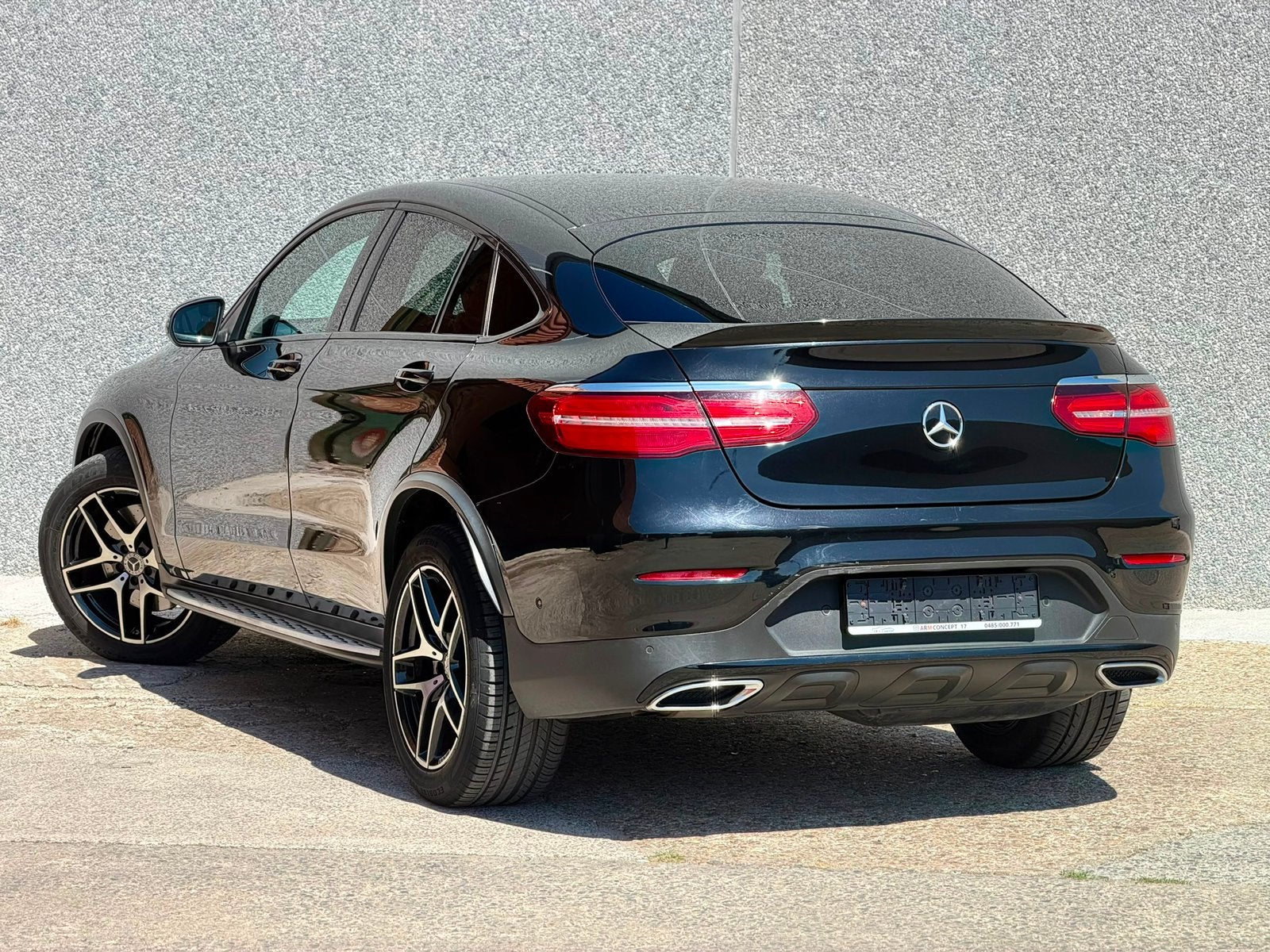 Mercedes GLC220d coupe 4 matic AMG line Garantie 12 Mois, Autos, Cuir, Achat, https://public.car-pass.be/vhr/f02fd751-eadc-4b2d-9234-e4f80858ecfa