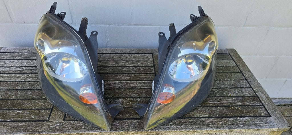 Ford fiesta koplampen, Ophalen of Verzenden, Gebruikt, Ford