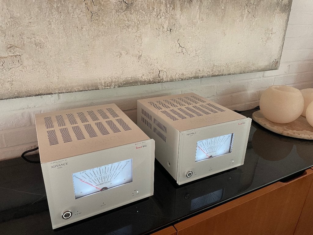 Paris Advance Smart Bx2 mono versterkers, TV, Hi-fi & Vidéo, Amplificateurs & Ampli-syntoniseurs, Enlèvement, Comme neuf