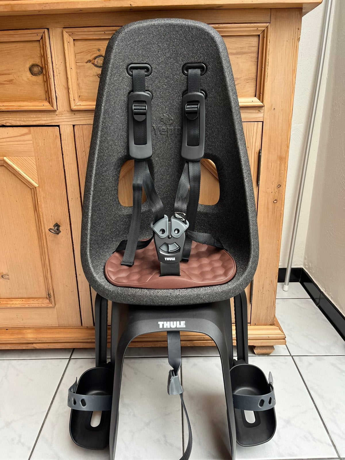 Fietsstoel Thule Yepp Nexxt Maxi, Enlèvement, Comme neuf, Siège arrière, Repose-pieds