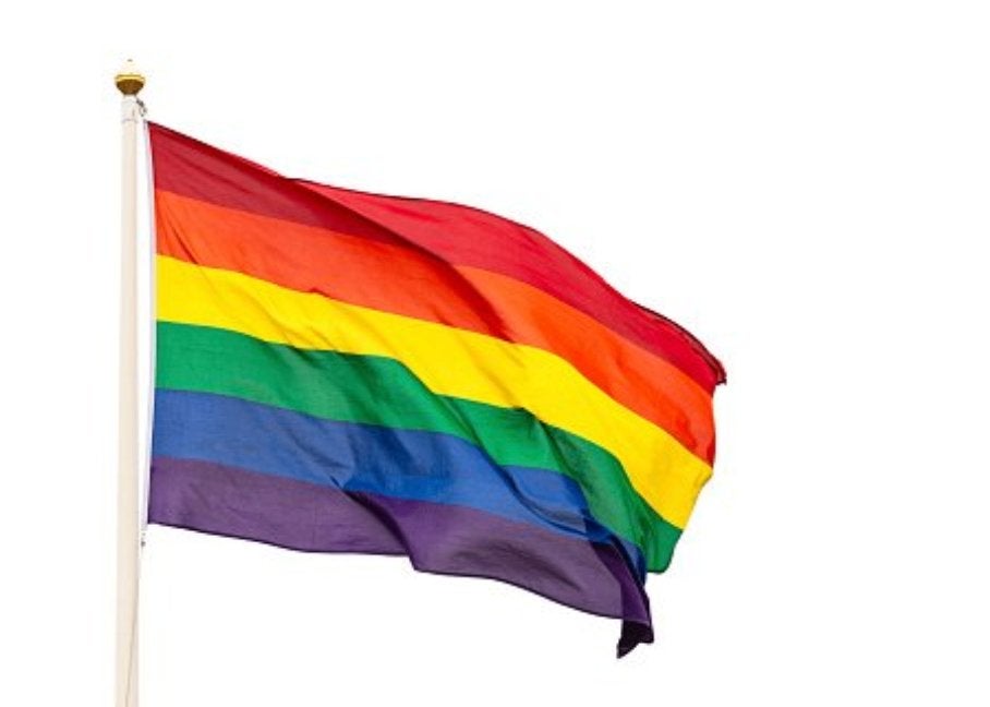 Regenboogvlaggen, Ophalen, Nieuw
