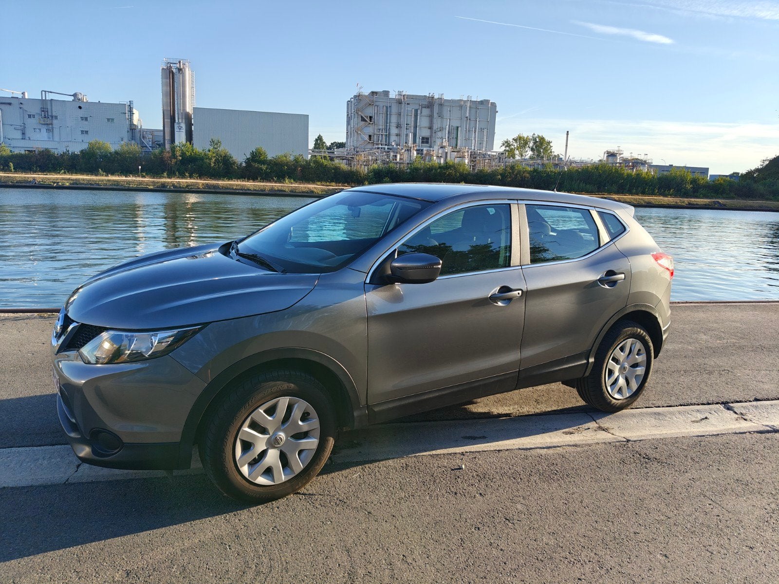 Nissan Qashqai 99500 km eerste gebruik 02/2016, Auto's, Nissan, Voorwielaandrijving, Start-stop-systeem, 1200 kg, Particulier