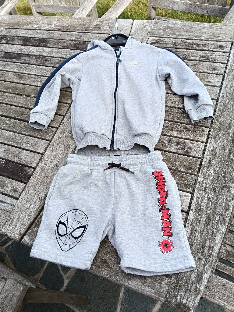 setje trui Adidas, broek Spiderman Marvel 3/4 jaar, Ophalen, Gebruikt, Setje, Jongen