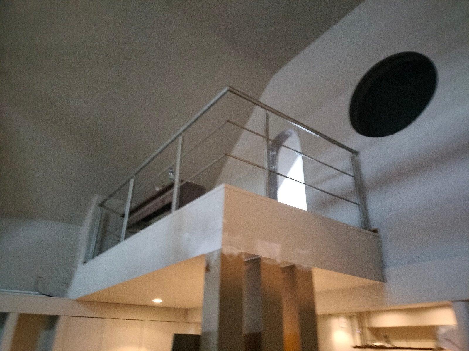 Stalen leuning, Ophalen
