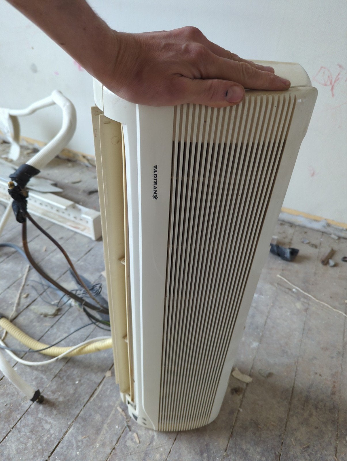 ancien appareil d'air conditionné "Tadiran", Bricolage & Construction, Enlèvement, Utilisé
