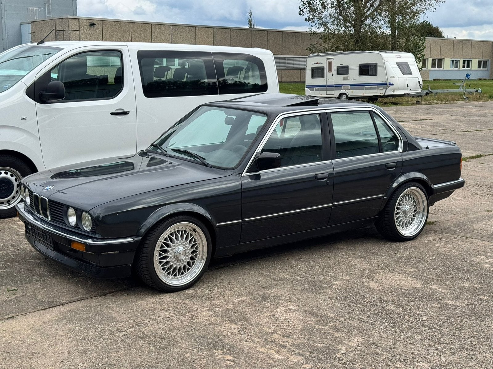Projet BMW E30 325e manueel, Autos, BMW, Particulier, Série 3, Sièges sport, Essence, Enlèvement