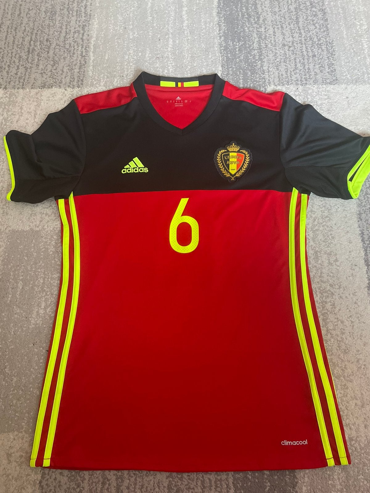Maillot Authentique Belgique Domicile Euro 2016 Witsel #6, Taille S, Enlèvement ou Envoi, Utilisé, Maillot