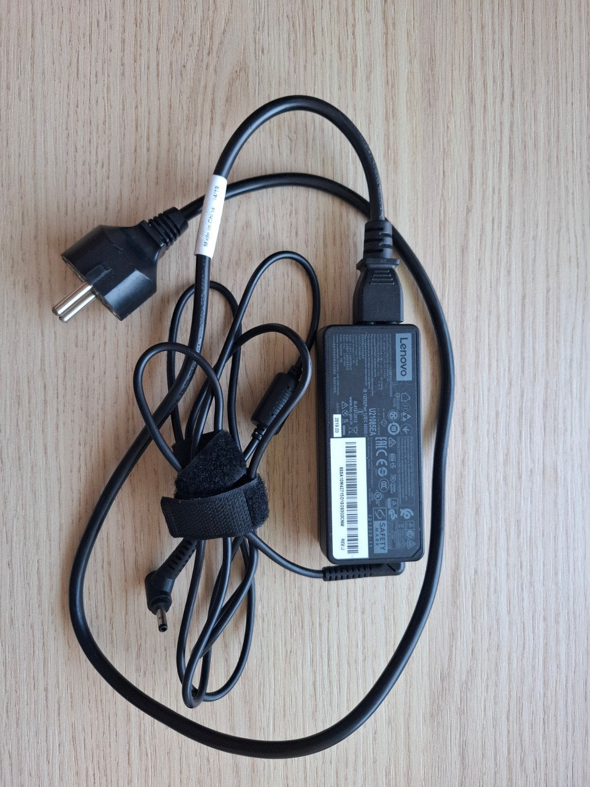 Gratis oplader Lenovo laptop, Enlèvement