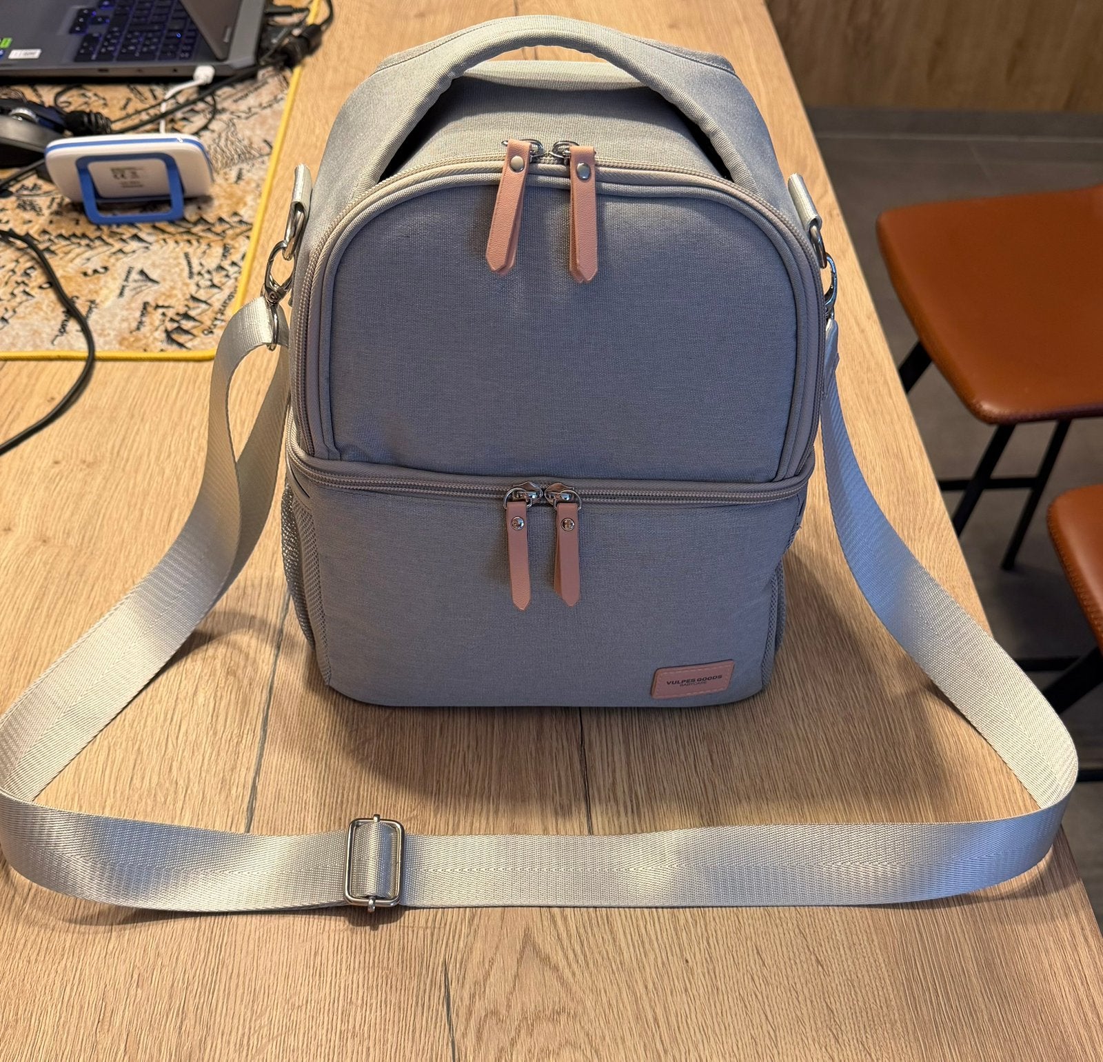 Lansinoh dubbele handsfree borstkolf, Enfants & Bébés, Aliments pour bébé & Accessoires, Comme neuf, Tire-lait, Autres marques