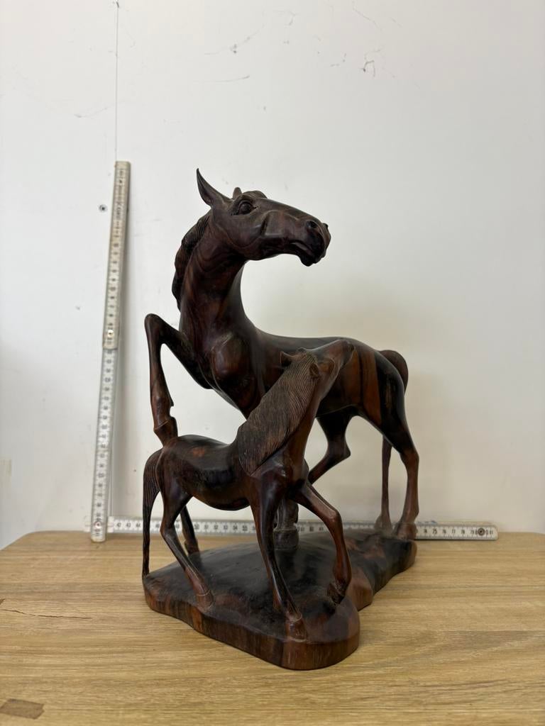 Handgesneden houten paarden – set van 3, Antiek en Kunst, Kunst | Beelden en Houtsnijwerken, Ophalen of Verzenden