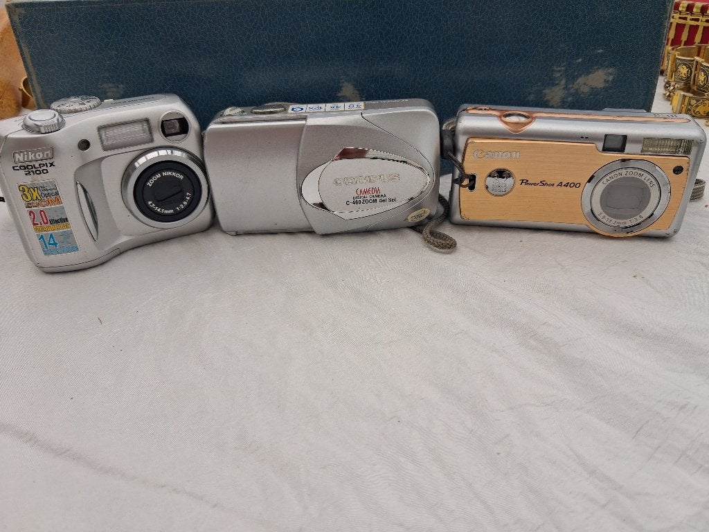 Lot fototoestellen nikon canon olympus, Ingebouwde flitser, Geheugenkaart, Verzenden, Canon