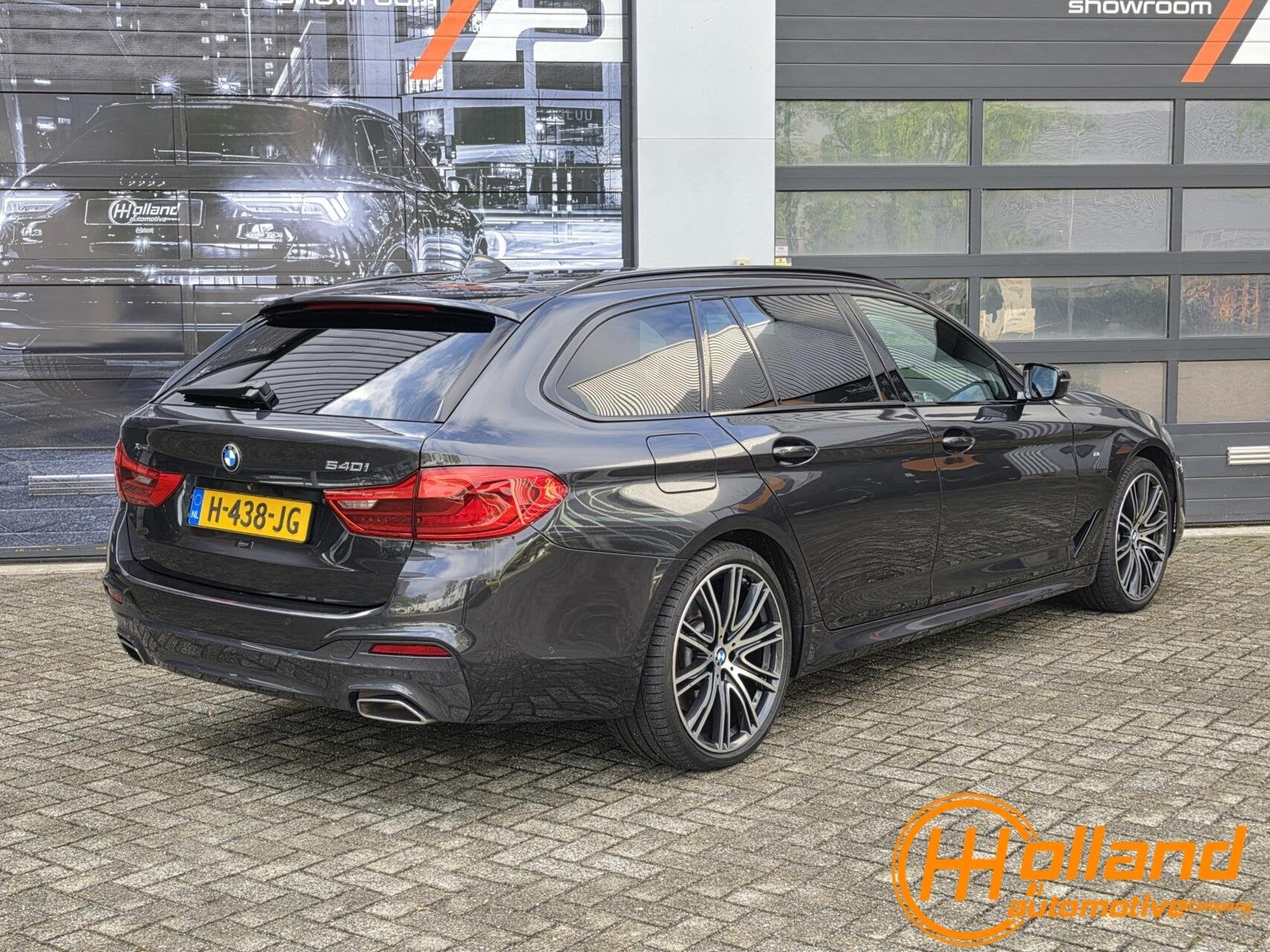 BMW 5-serie Touring 540i xDrive |M SPORT|PANO|MEMORY|H&K|VOL, Autos, BMW, Cuir, Argent ou Gris, Euro 6, Entreprise