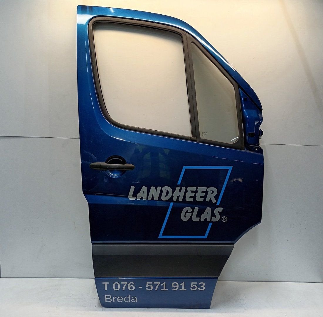 Portier rechts voor Mercedes-Benz Sprinter, Onderdelen@venauto.nl, Van der Ven Autorecycling B.V., Gebruikt, Ettenseweg 76, 4706 PB Roosendaal, The Netherlands