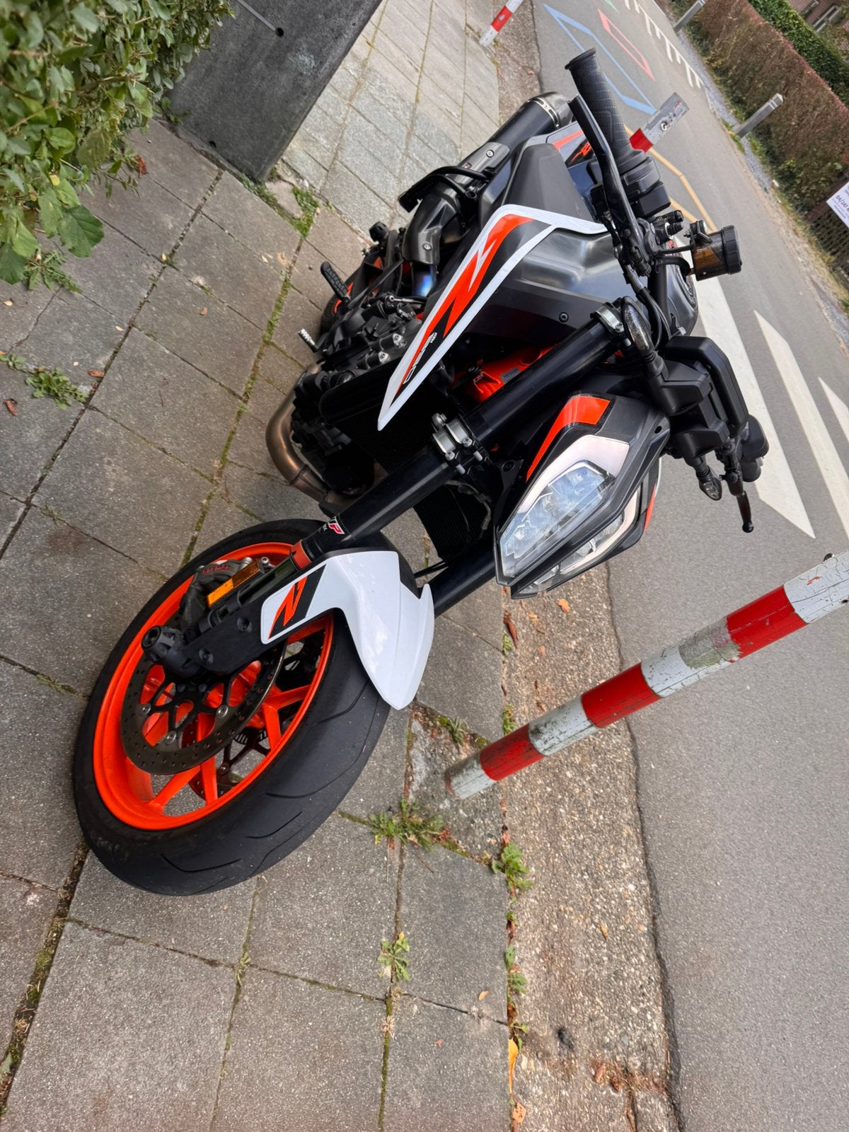 Duke 890r, Motos, Particulier