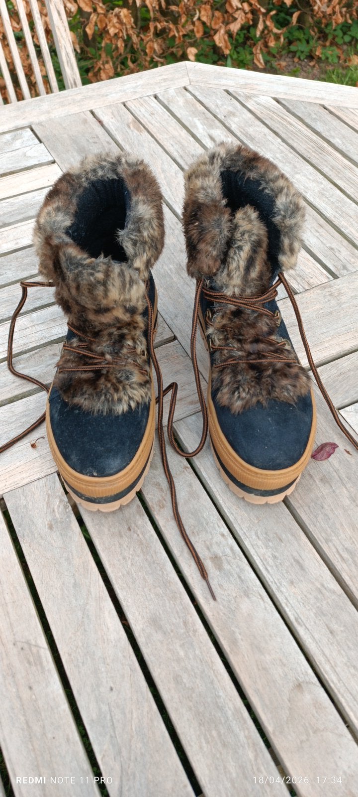 Schoenen, Ophalen of Verzenden, Zo goed als nieuw