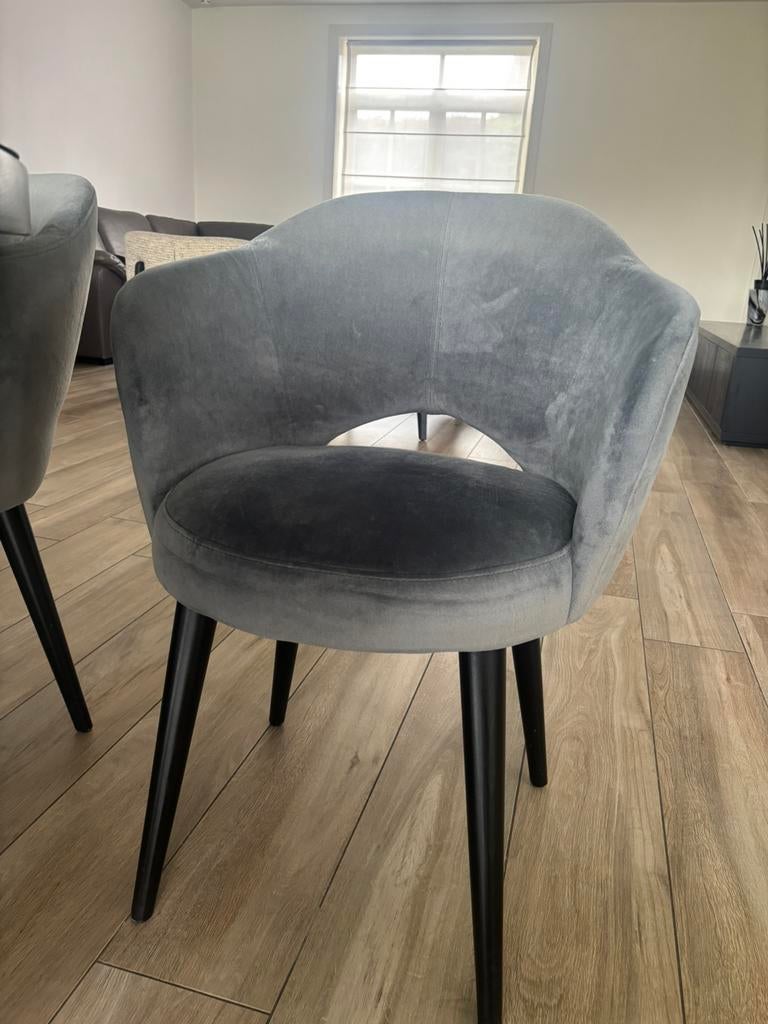 8 eetkamerstoelen velvet grijs van Charrell, prijs per stoel, Maison & Meubles, Chaises, Comme neuf, Gris, Enlèvement
