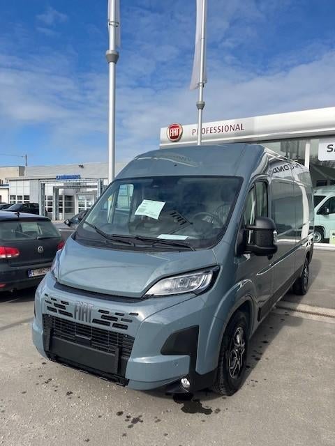FIAT DUCATO L3H2 NIEUW DIRECT LEVERBAAR UIT STOCK !!, Auto's, Bestelwagens en Lichte vracht, Stof, 2500 kg, 750 kg, 130 kW