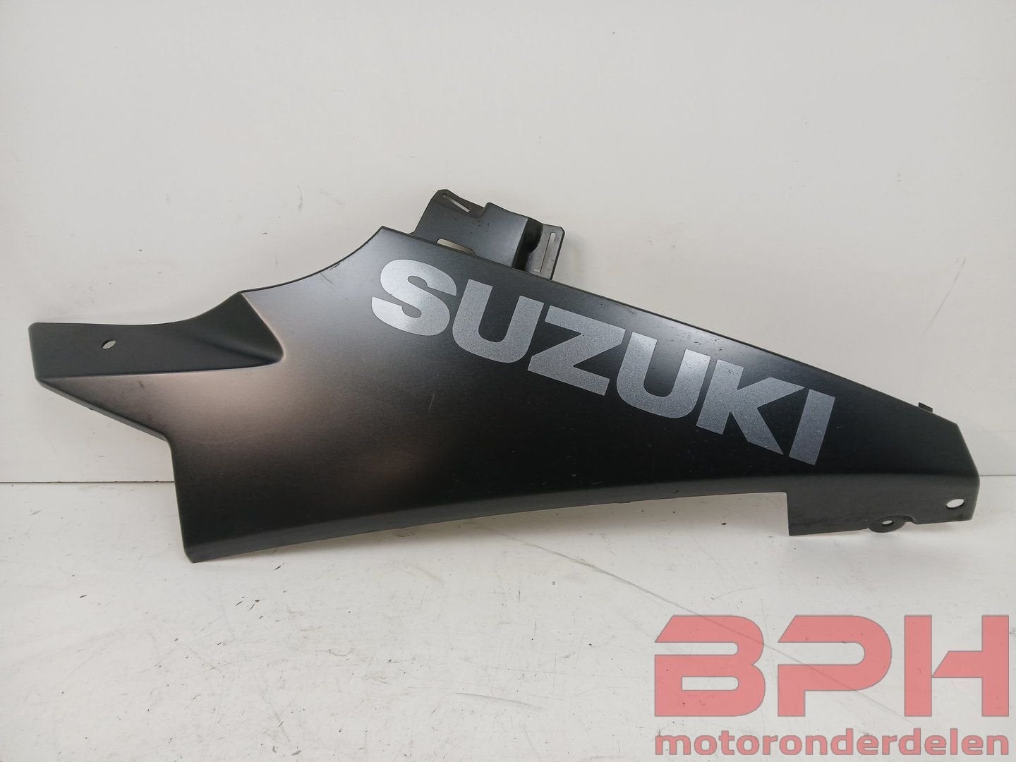 Onderkuip rechts Suzuki GSX-R 1000 K7 - K8 2007 t/m 2008 kui, -, Utilisé, -, -
