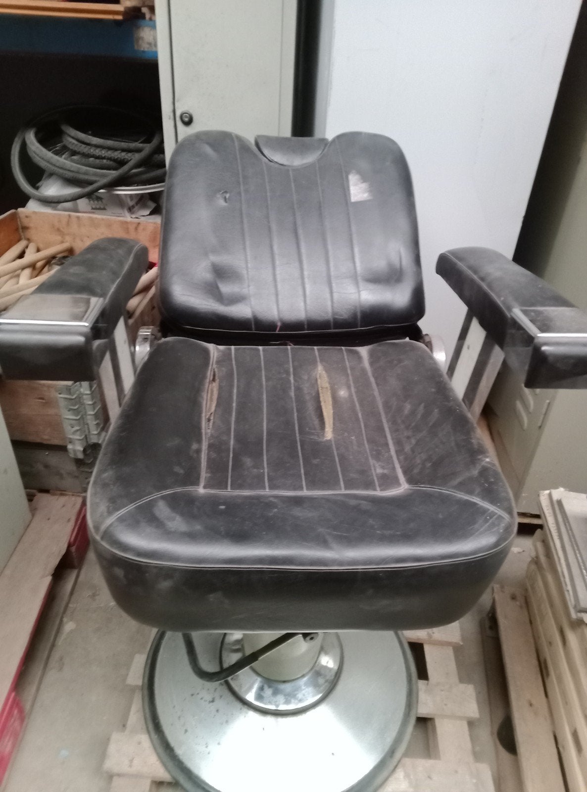 FAUTEUIL DE COIFFEUR RÉTRO, Enlèvement