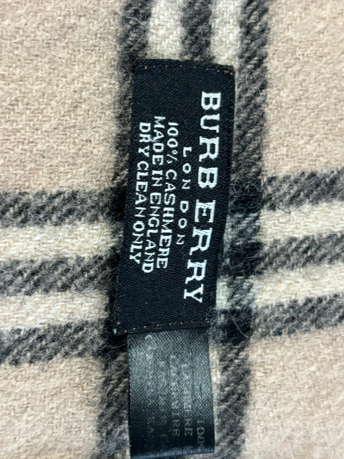 100% Cashmere sjaal Burberry Londen dames/heren, Kleding | Heren, Mutsen, Sjaals en Handschoenen, Ophalen, Zo goed als nieuw, Sjaal