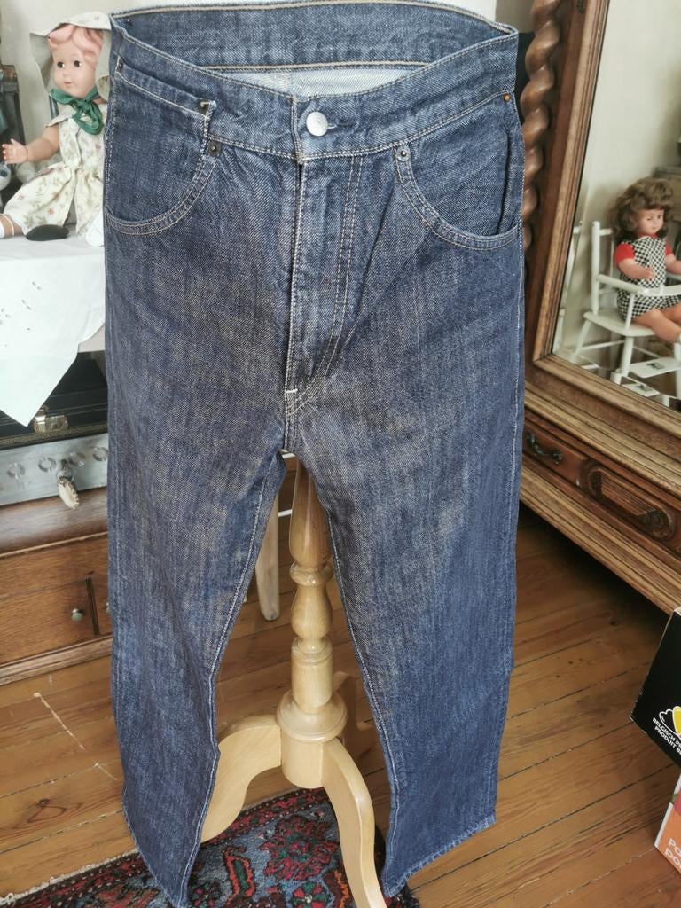 Jeans Levi's pour homme, Vêtements | Hommes, Jeans, Enlèvement