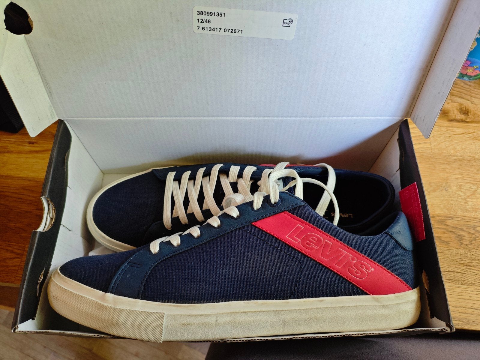 Sneakers Levis Homme 46 Bleues neuves, Vêtements | Hommes, Chaussures, Neuf, Enlèvement, Bleu, Levi’s