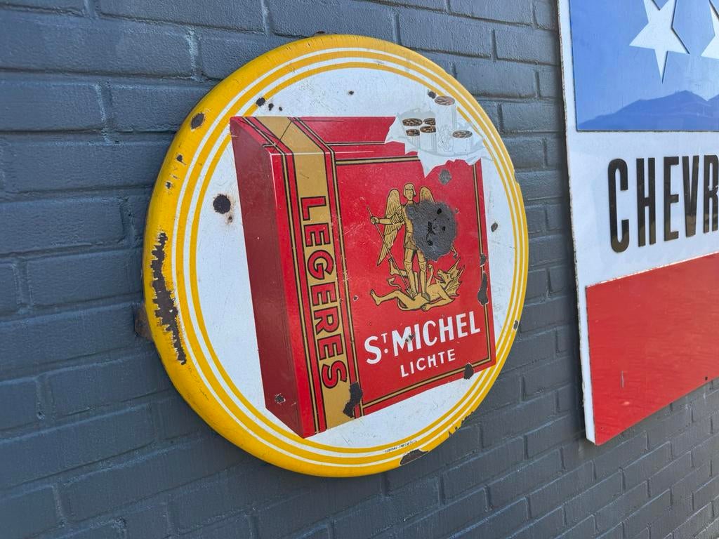 Panneau d'affichage en émail Saint-Michel, Enlèvement