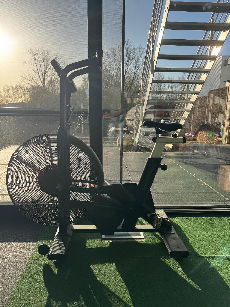 Airbike unlimited, Ophalen, Gebruikt, Overige materialen, Airbike
