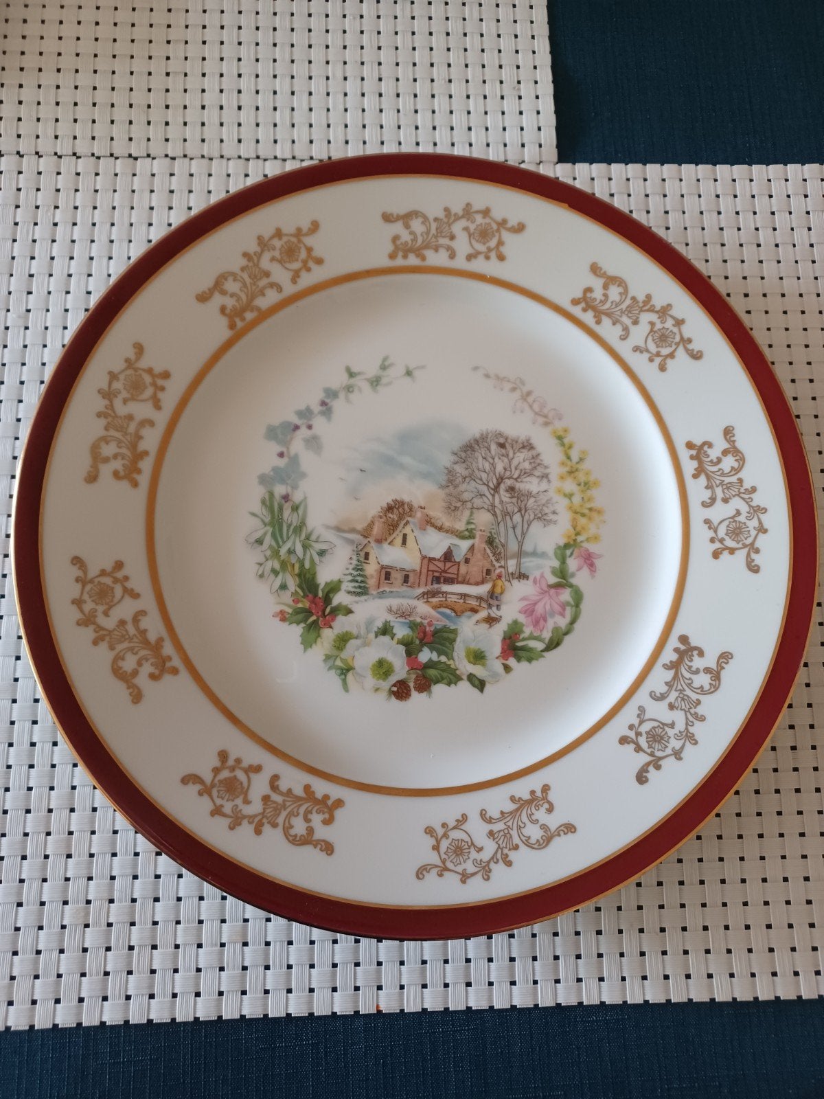 Assiette prochaine de Limoges signé Domino, Antiquités & Art, Enlèvement