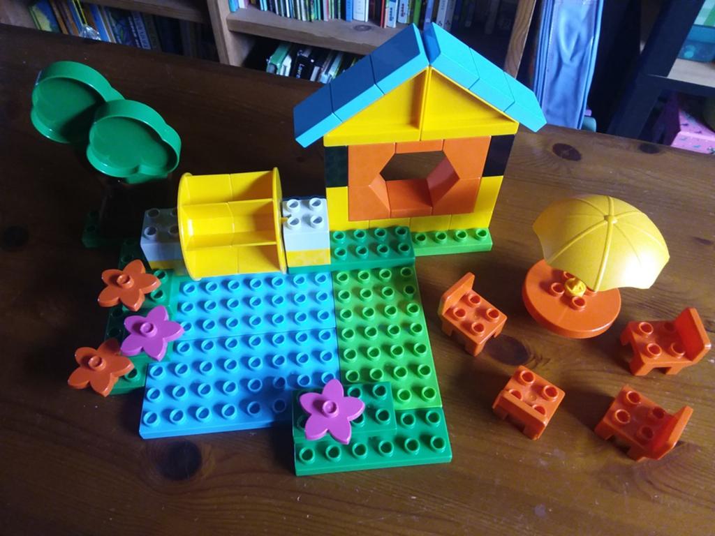 Bouwstenen Maya De Bij Unico, cadeautje? €5, Enfants & Bébés, Jouets | Éducatifs & Créatifs, Utilisé, Construction, Langue et Lecture