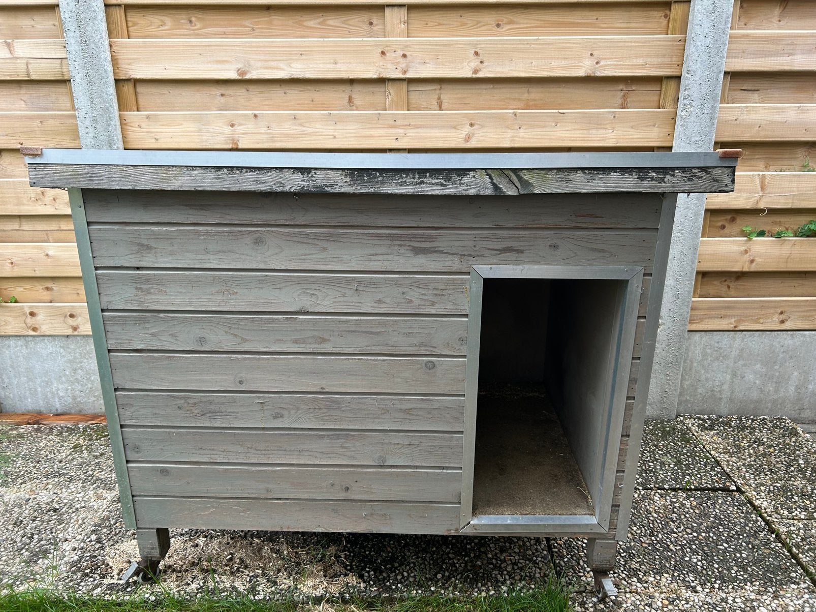 Groot geïsoleerd hondenhok / konijnenhok, Ophalen, 110 cm of meer, 65 tot 100 cm, Hondenhok