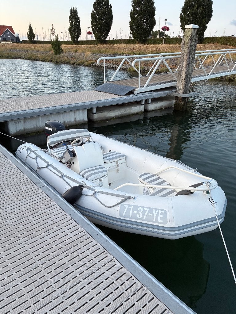 Zodiac yachtline 420 met 40 pk evinrude e-TEC +trailer, Watersport en Boten, Gebruikt, Anker, Zodiac, Ophalen