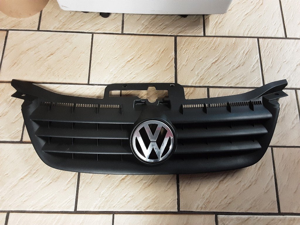 GRILLE AÉRATION Volkswagen Touran (1T3) (1T0853651A), Volkswagen, Mevr. I. Hauben, Utilisé, Rue de l'Espoir 34 34
4030  GRIVEGNÉE, BE