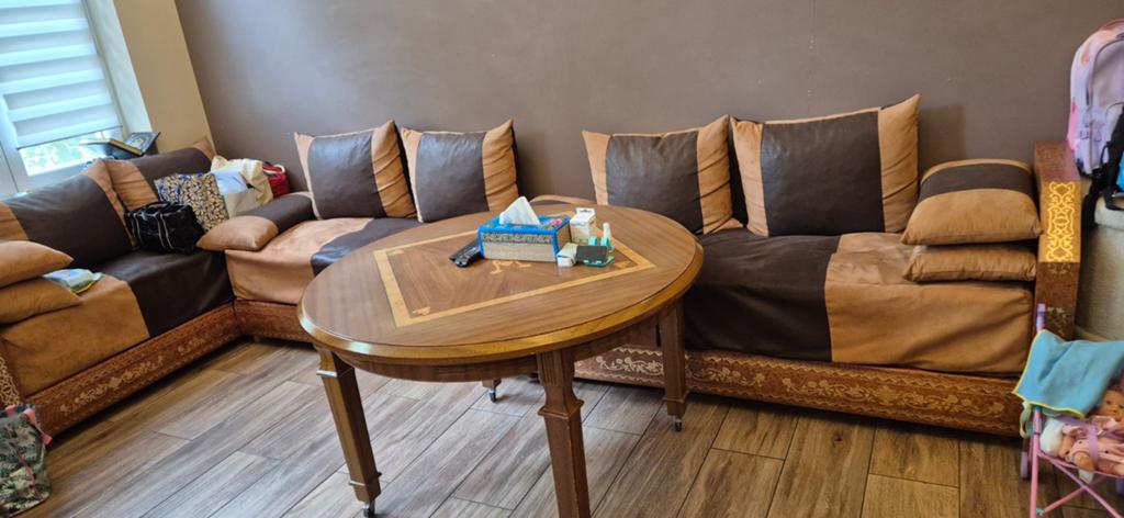 Salon marocain + table, Enlèvement