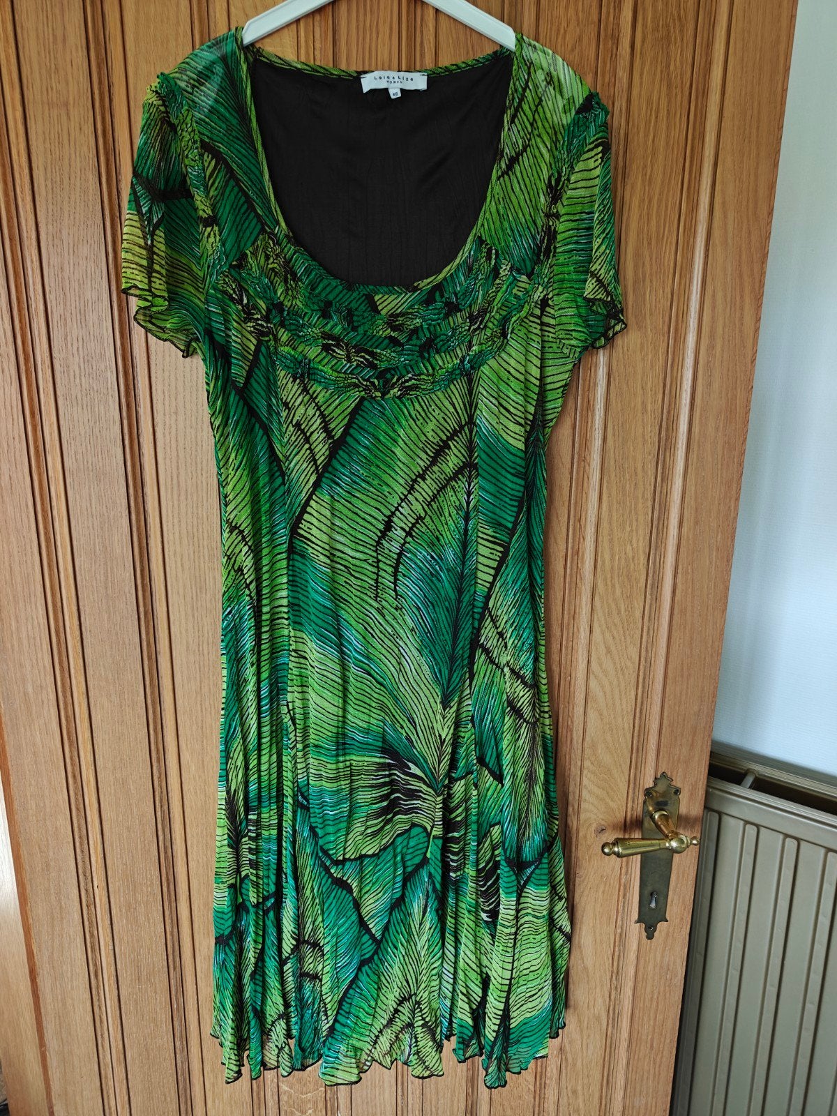 groene jurk Lola Liza maat 46, Kleding | Dames, Ophalen of Verzenden, Maat 46/48 (XL) of groter, Jurk