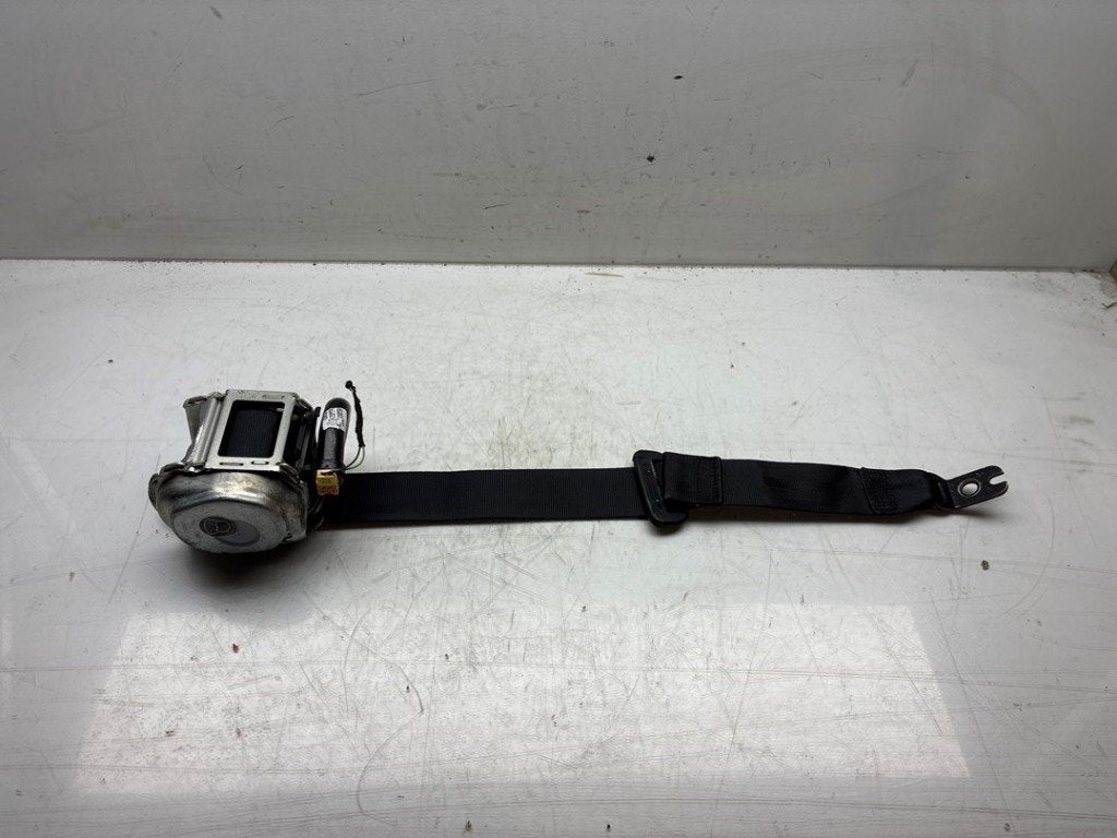 CEINTURE DE SECURITE ARRIERE GAUCHE Golf VIII (CD1), Volkswagen, Volkswagen AG, Utilisé, Kundenbetreuung@volkswagen.de
