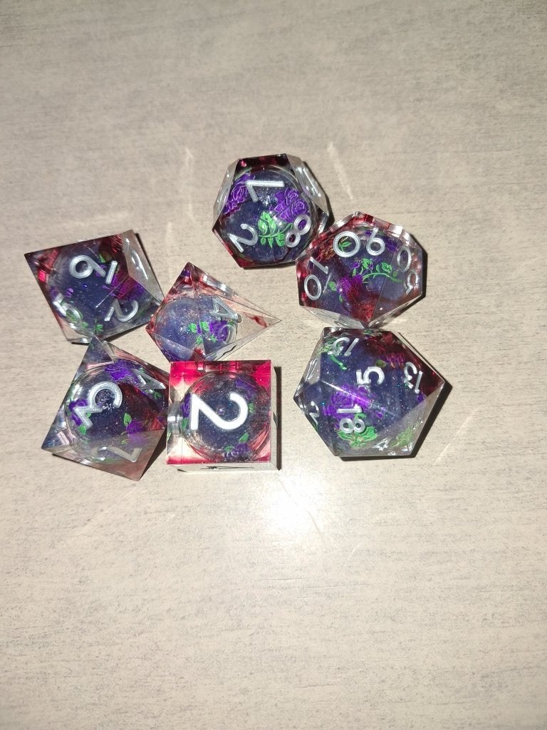 DND Paarse roos met liquid core dobbelstenen, Ophalen of Verzenden, Nieuw, D&D