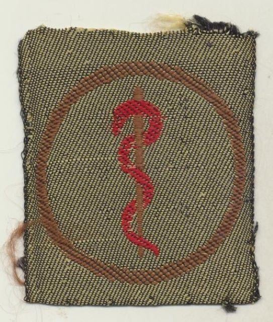 (m57) 3 geborduurde badges, Verzenden