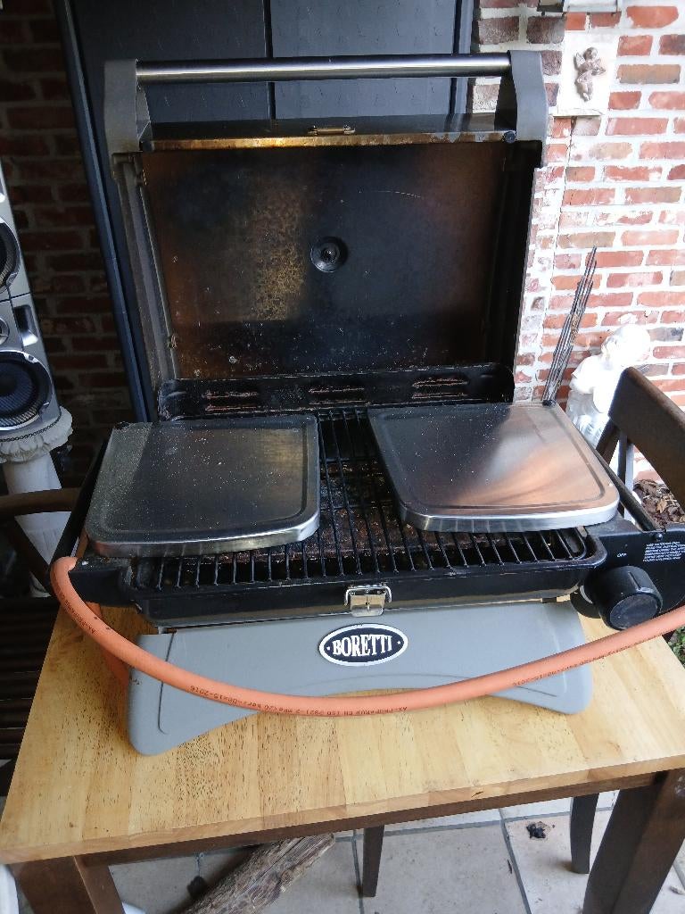 tafel-barbecue-boretti, Tuin en Terras, Ophalen, Zo goed als nieuw, Boretti